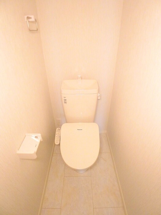 物件内観写真16　(トイレ)