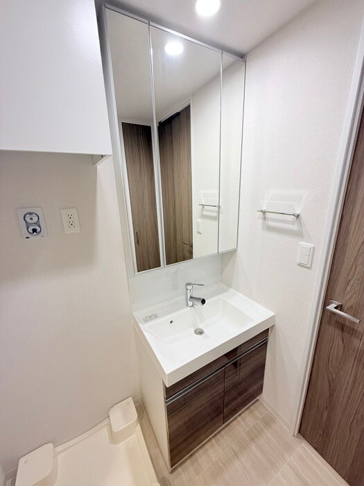 物件内観写真12　(洗面)