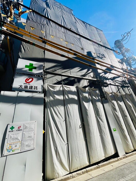 物件外観写真4　(建築中)