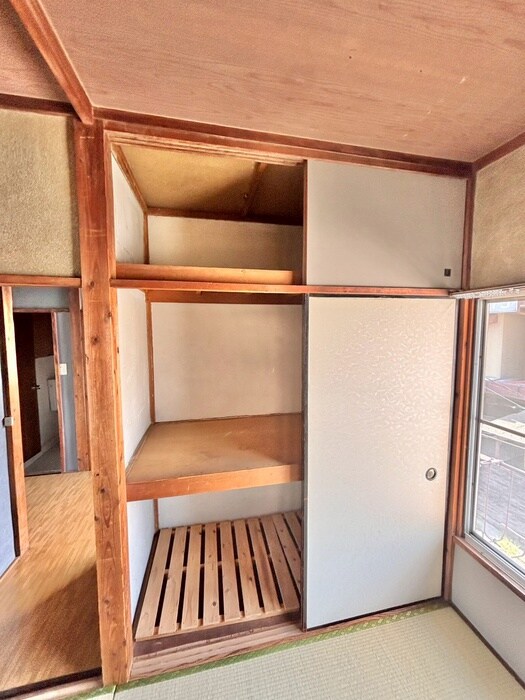 物件内観写真12　(収納)