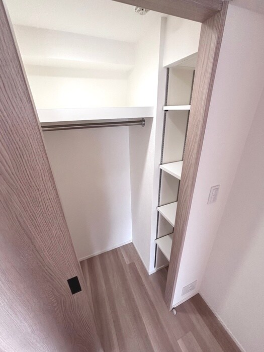 物件内観写真11　(収納)
