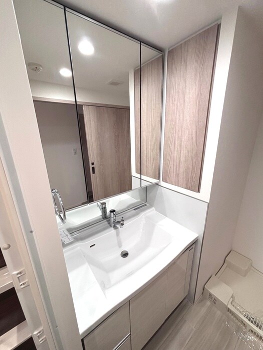 物件内観写真13　(洗面)