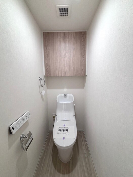 物件内観写真14　(トイレ)