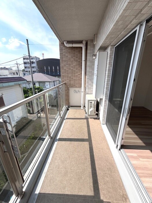 物件内観写真22　(室内からの展望)