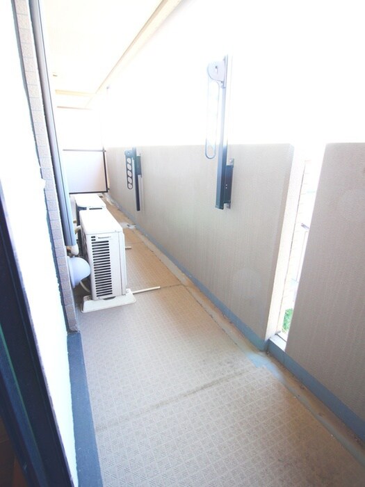 物件内観写真10　(ベランダ・バルコニー)