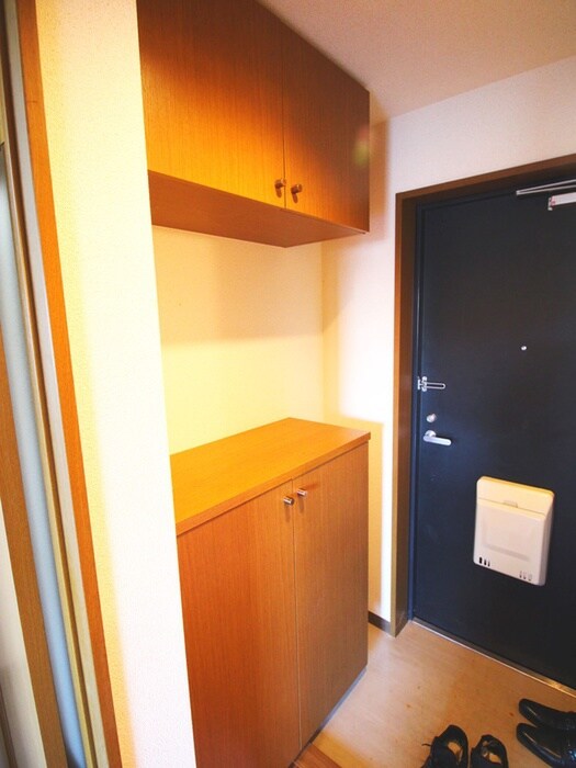 物件内観写真15　(靴箱)