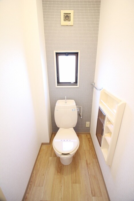 物件内観写真7　(トイレ)