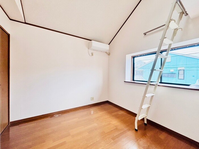 物件内観写真8　(居室)