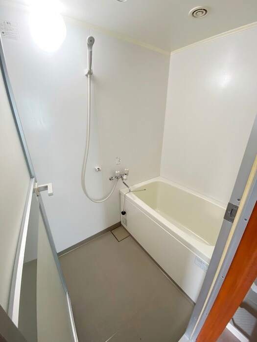 物件内観写真10　(バス／シャワールーム等)