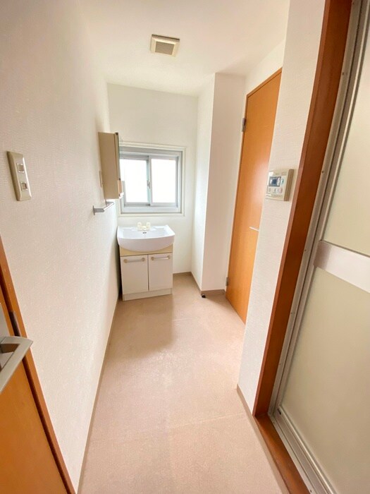 物件内観写真13　(内観写真)