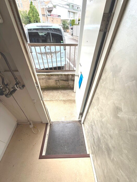 物件内観写真14　(玄関)