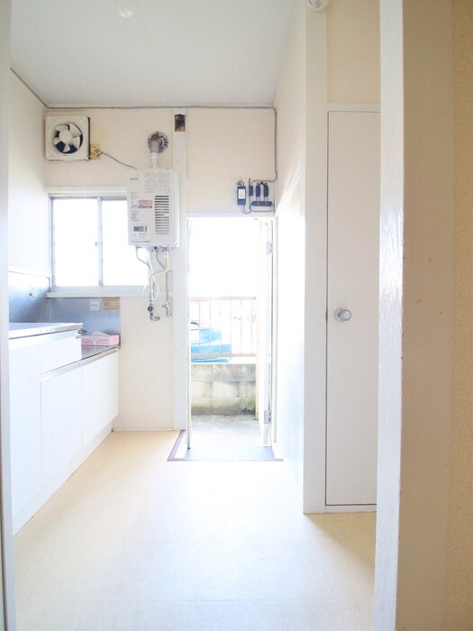 物件内観写真20　(廊下)