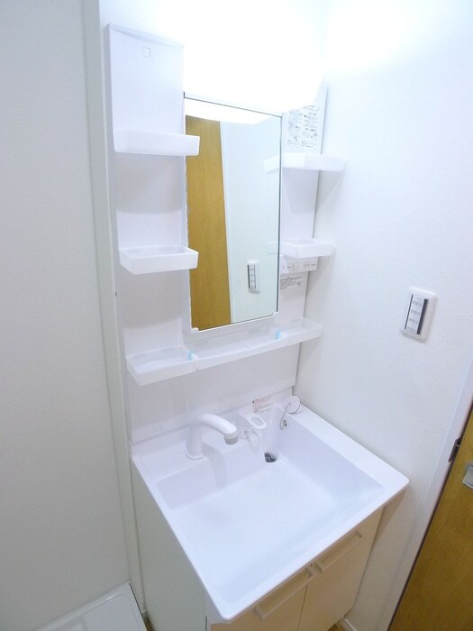 物件内観写真12　(洗面)