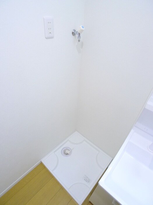 物件内観写真21　(洗濯機置場)