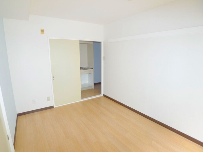 物件内観写真22　(居室)