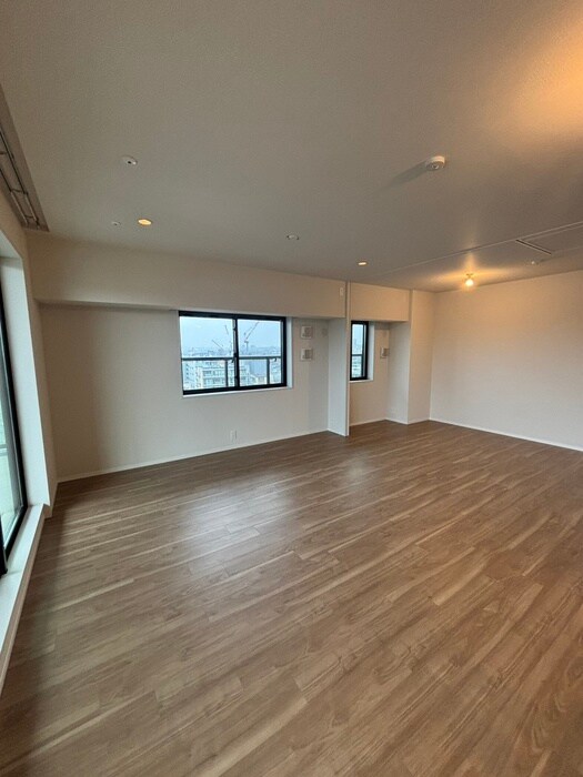 物件内観写真17　(居室)