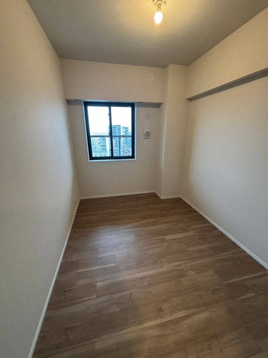 物件内観写真21　(居室)