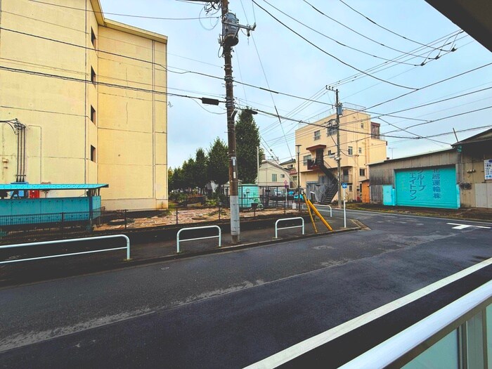 物件内観写真22　(室内からの展望)