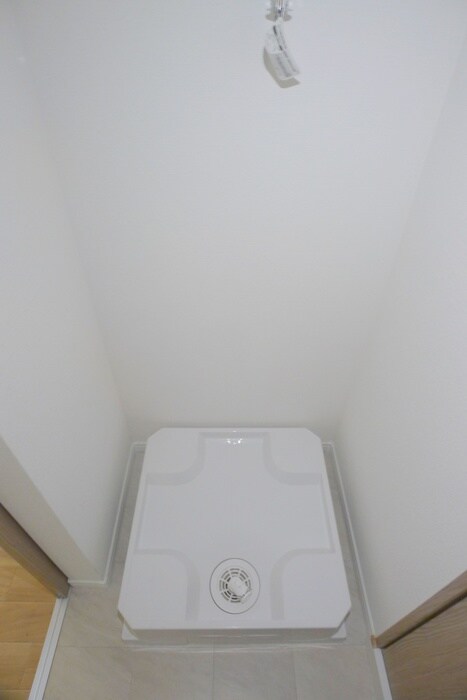 物件内観写真17　(洗濯機置場)