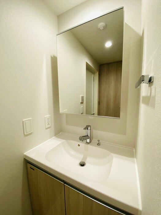 物件内観写真13　(洗面)