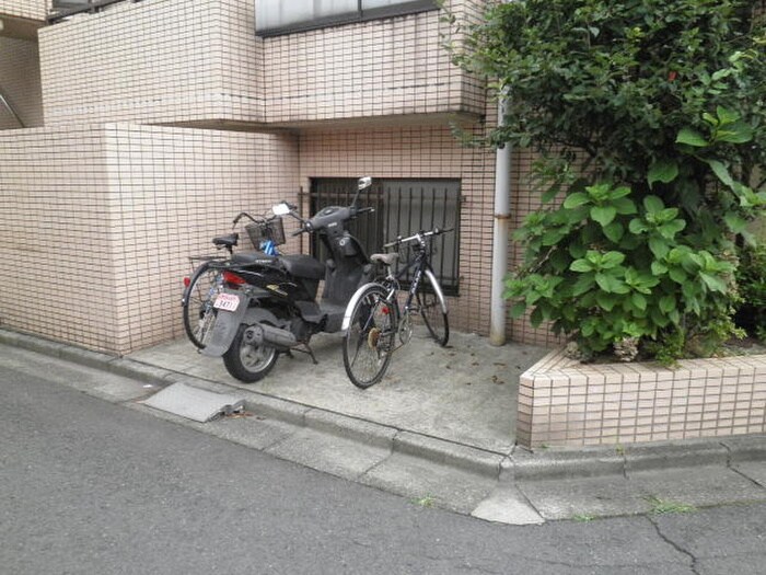 物件外観写真4　(外観写真)