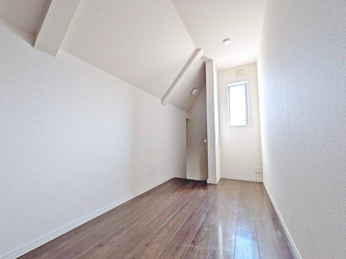 物件内観写真8　(居室)