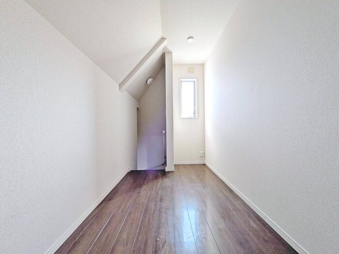 物件内観写真9　(居室)