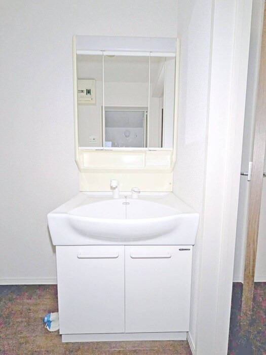 物件内観写真13　(洗面)