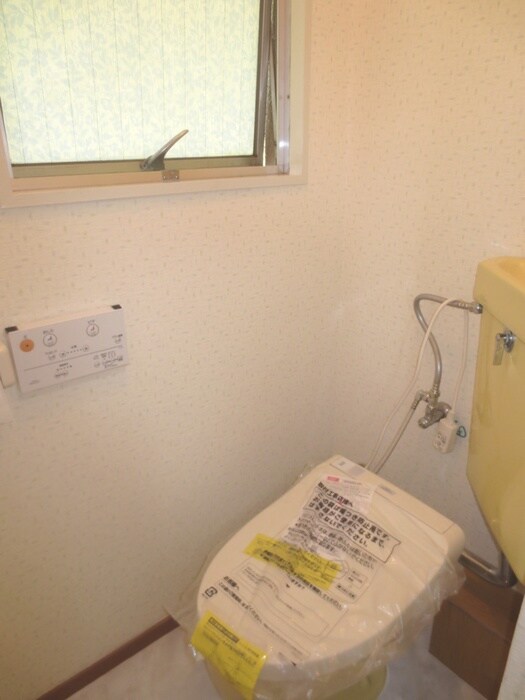 物件内観写真14　(トイレ)