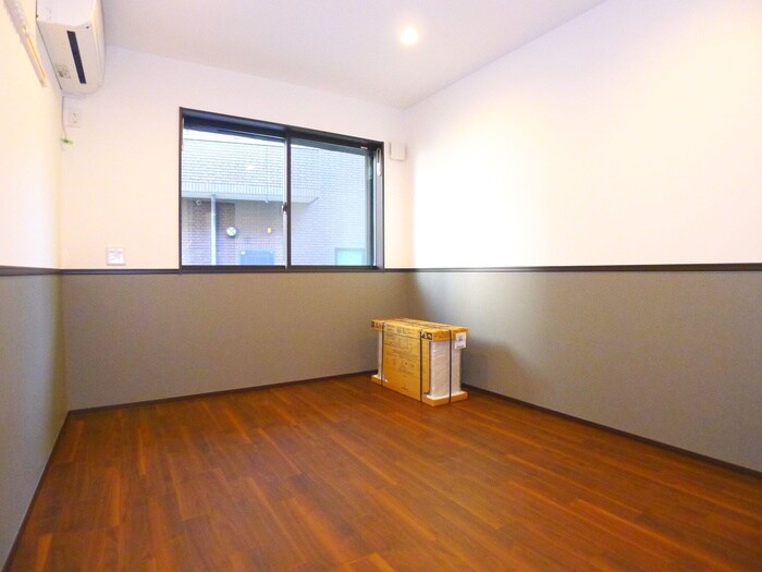 物件内観写真19　(居室)