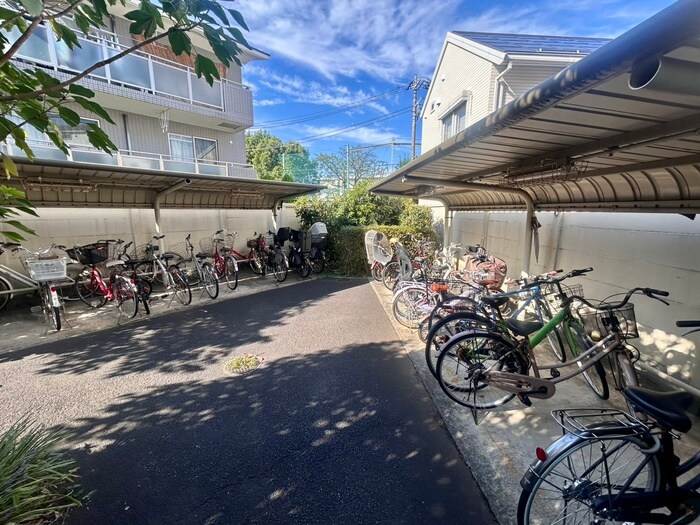 物件外観写真4　(建物設備)