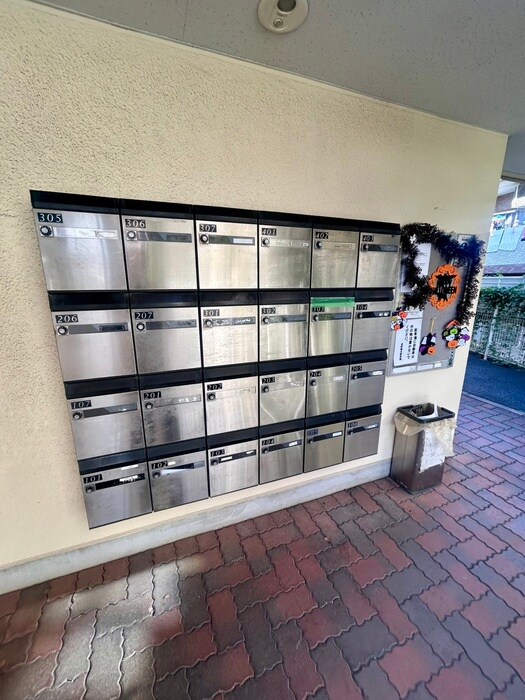 物件外観写真6　(建物設備)