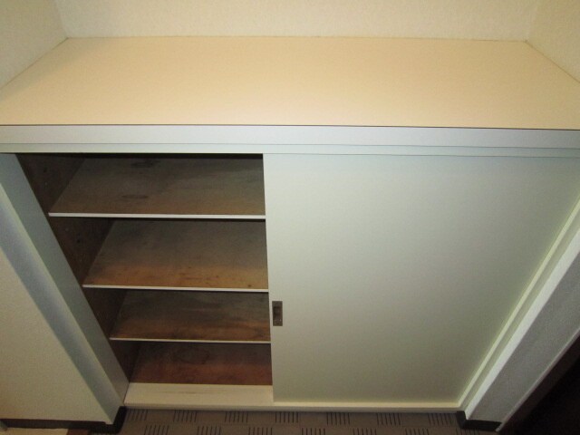 物件内観写真16　(靴箱)