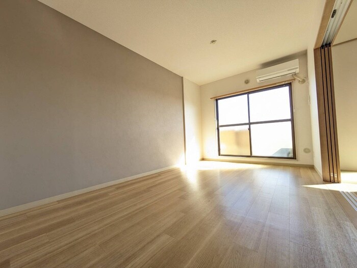 物件内観写真22　(居室)