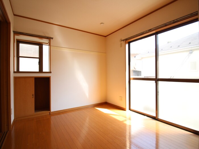 物件内観写真21　(居室)