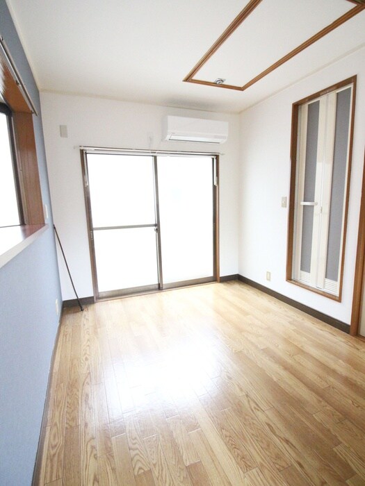 物件内観写真22　(廊下)