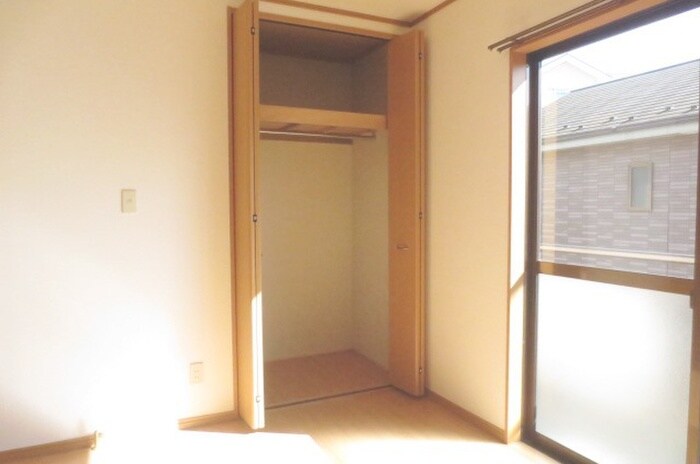 物件内観写真21　(収納)