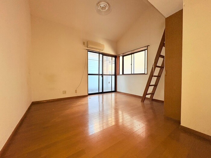 物件内観写真7　(居室)