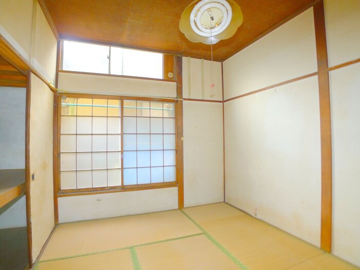 物件内観写真21　(室内からの展望)