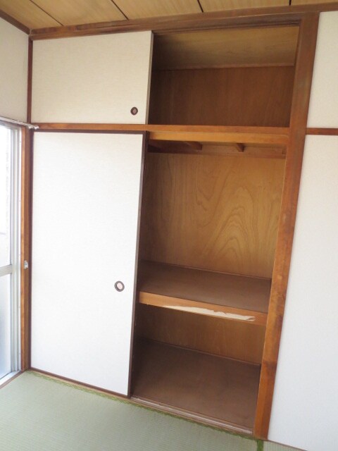 物件内観写真10　(収納)