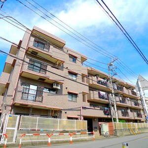 リヴァージュ志木（１０４）外観写真