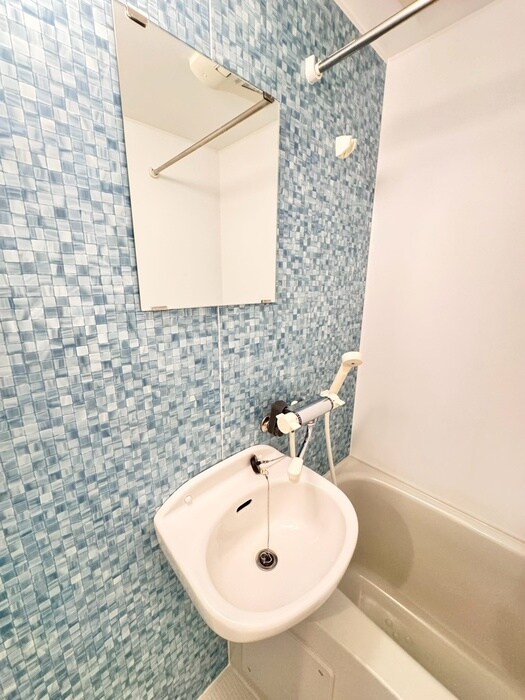 物件内観写真11　(洗面)