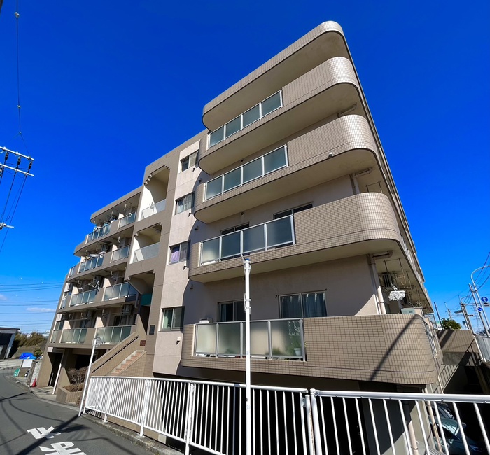 リバーヒルズマンション