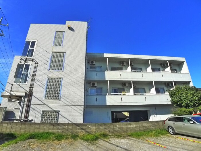 物件外観写真3　(外観写真)