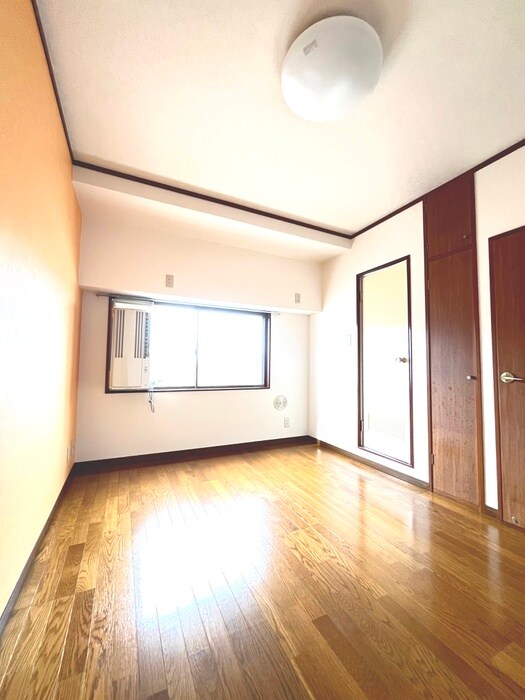 物件内観写真17　(居室)