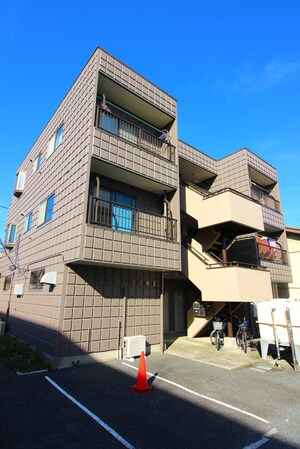フロ－レス八幡１外観写真