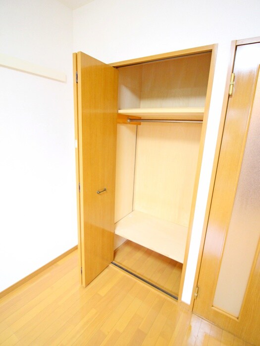 物件内観写真11　(収納)