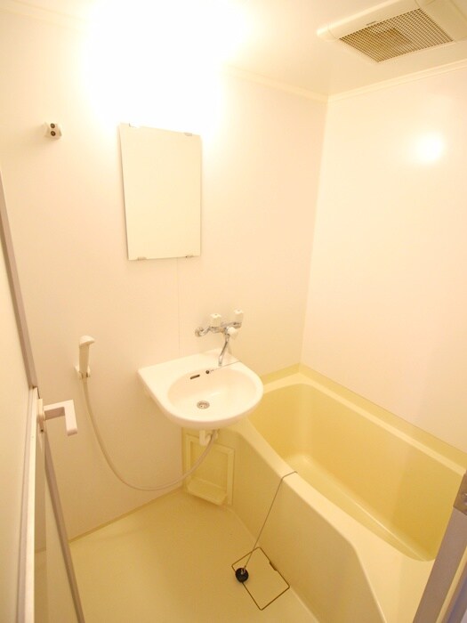 物件内観写真13　(バス／シャワールーム等)