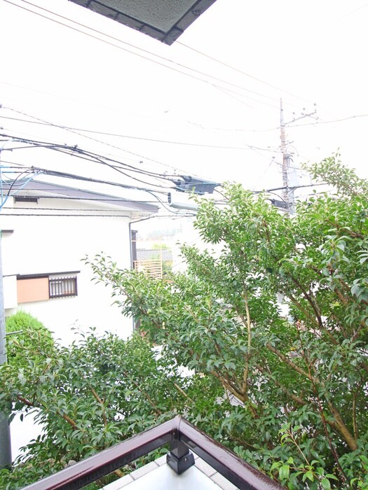 物件内観写真17　(室内からの展望)