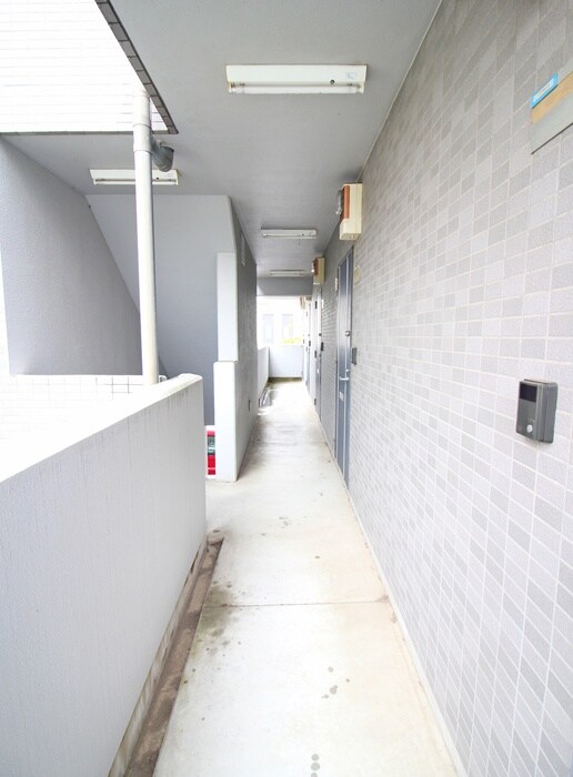 物件内観写真20　(廊下)